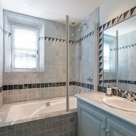 Luxurious In With Private Terrace Gassin