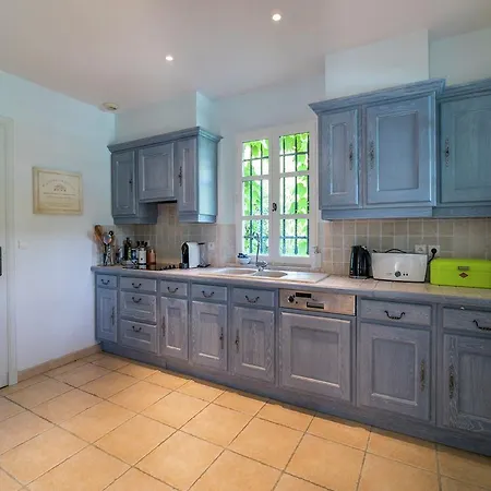 Luxurious In With Private Terrace וילה גאסה